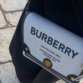 バーバリー(BURBERRY)のホースフェリー キャンバス メッセンジャーバッグ(ショルダーバッグ)