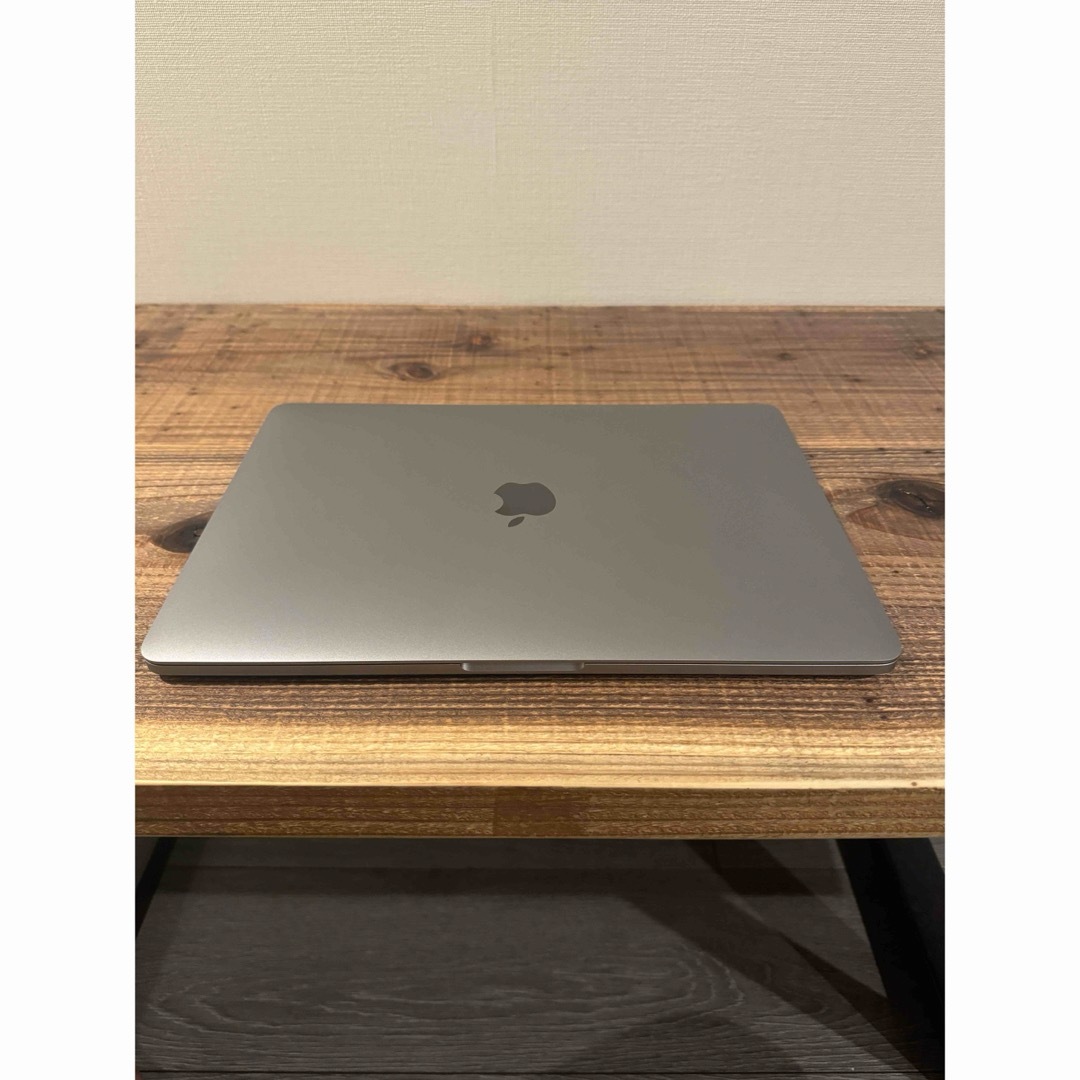 Apple(アップル)のMacBookPro 13inch 32GB 1TB Core i7  2020 スマホ/家電/カメラのPC/タブレット(ノートPC)の商品写真