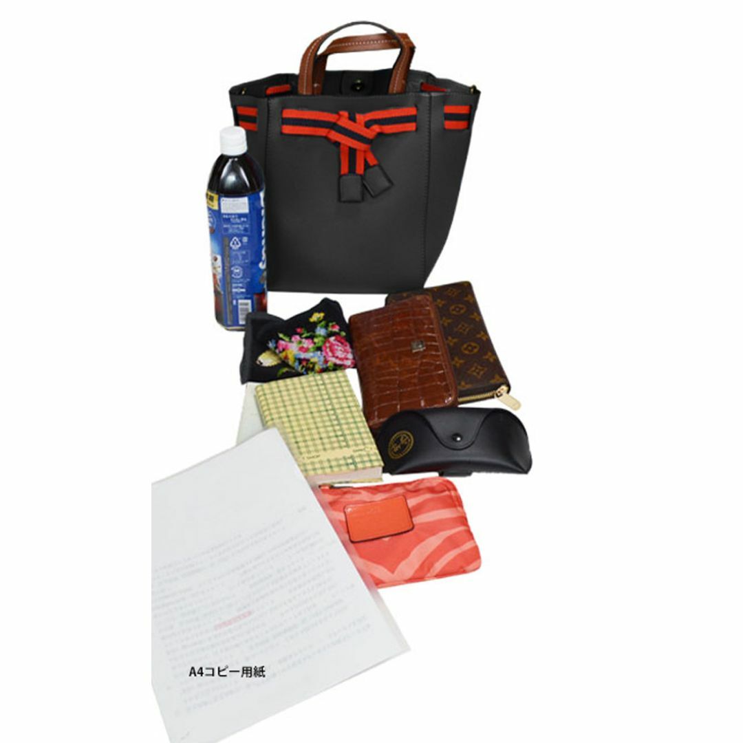 オシャレなトートバッグ ショルダーバッグ ショルダーストラップ付き便利なポー付き レディースのバッグ(トートバッグ)の商品写真