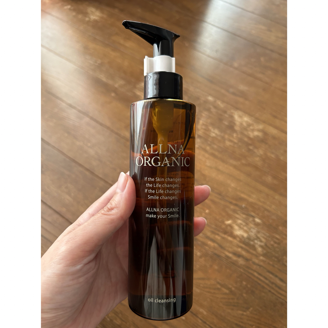 ALLNA ORGANIC(オルナオーガニック)のALLNA ORGANIC オイルクレンジング 200ml コスメ/美容のスキンケア/基礎化粧品(クレンジング/メイク落とし)の商品写真