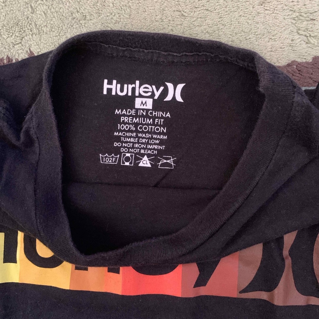 Hurley(ハーレー)のHurley 黒Tシャツ メンズのトップス(Tシャツ/カットソー(半袖/袖なし))の商品写真