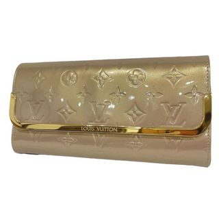 ルイヴィトン(LOUIS VUITTON)のLOUIS VUITTON ルイヴィトン ヴェルニ ロスモアMM クラッチバッグ ベージュプードル M91757【新品同様】12403K302(クラッチバッグ)