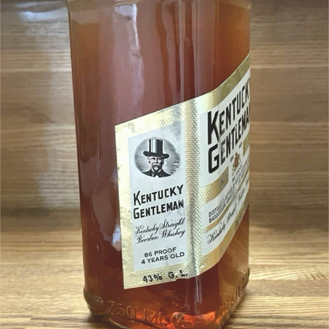 特級表示 ケンタッキージェントルマン 食品/飲料/酒の酒(ウイスキー)の商品写真