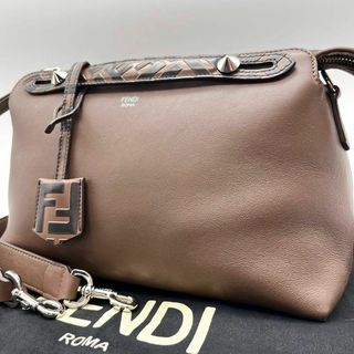 フェンディ(FENDI)の【現行美品】フェンディ バイザウェイ スモール ミニボストン エンボス ズッカ(ハンドバッグ)