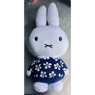 ミッフィー(miffy)のミッフィー　ぬいぐるみ　(キャラクターグッズ)