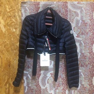 モンクレール(MONCLER)のモンクレール　ライトダウンジャケット　ブルー　サイズ1 新品タグ付き(ダウンジャケット)