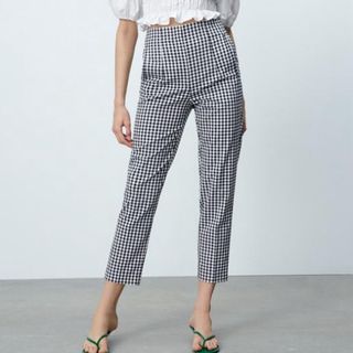 ザラ(ZARA)のザラ ZARA ハイライズ ギンガムチェック パンツ 7部丈 ボトムス M 美品(カジュアルパンツ)