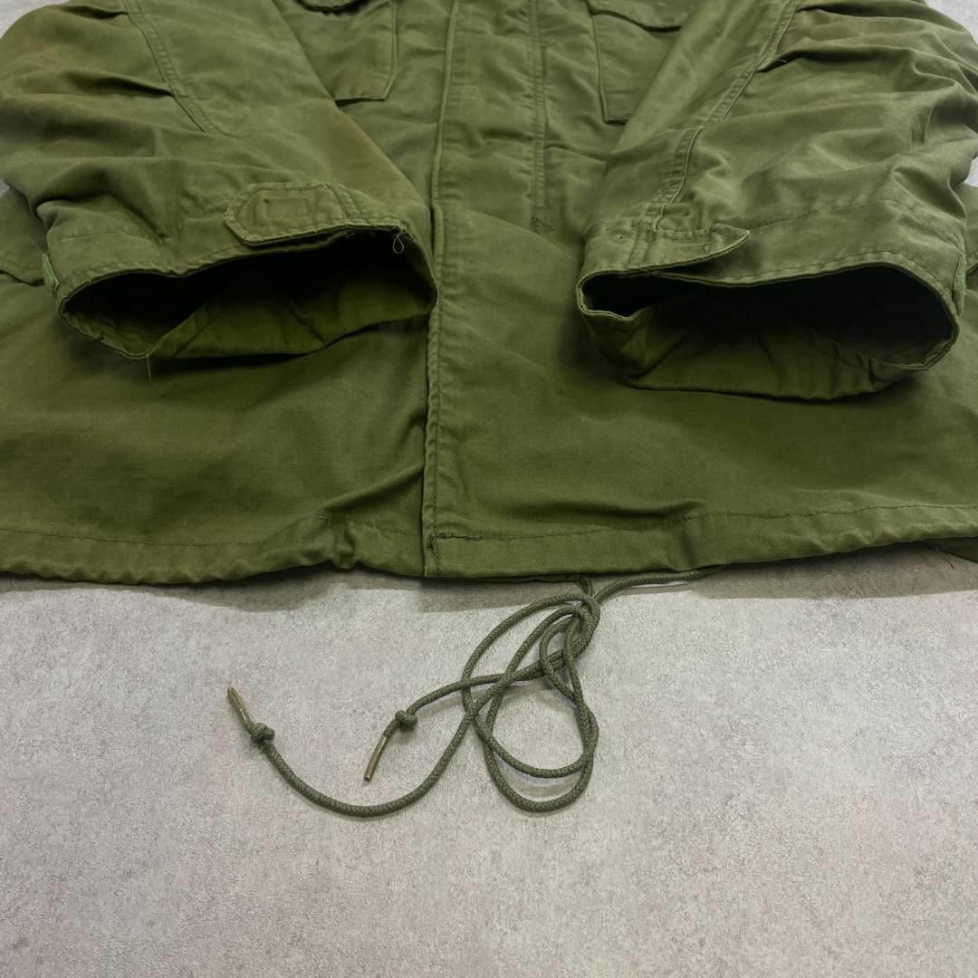 MILITARY(ミリタリー)の81年製　M-65 フィールドジャケット 3rd 米軍　古着　カーキ　M メンズのジャケット/アウター(ミリタリージャケット)の商品写真