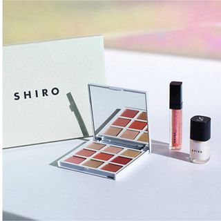 シロ(shiro)のSHIRO オーロラメイクアップキット（限定品）　新品未使用(コフレ/メイクアップセット)