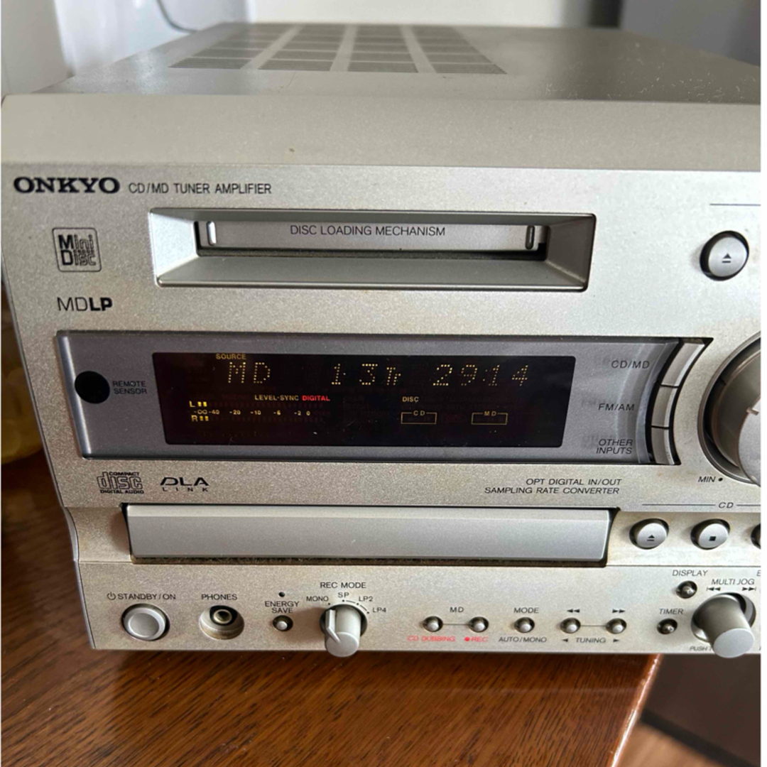 ONKYO(オンキヨー)の【ONKYO】CD/MDチューナーアンプ FR-V77 ジャンク 9-01 スマホ/家電/カメラのオーディオ機器(アンプ)の商品写真