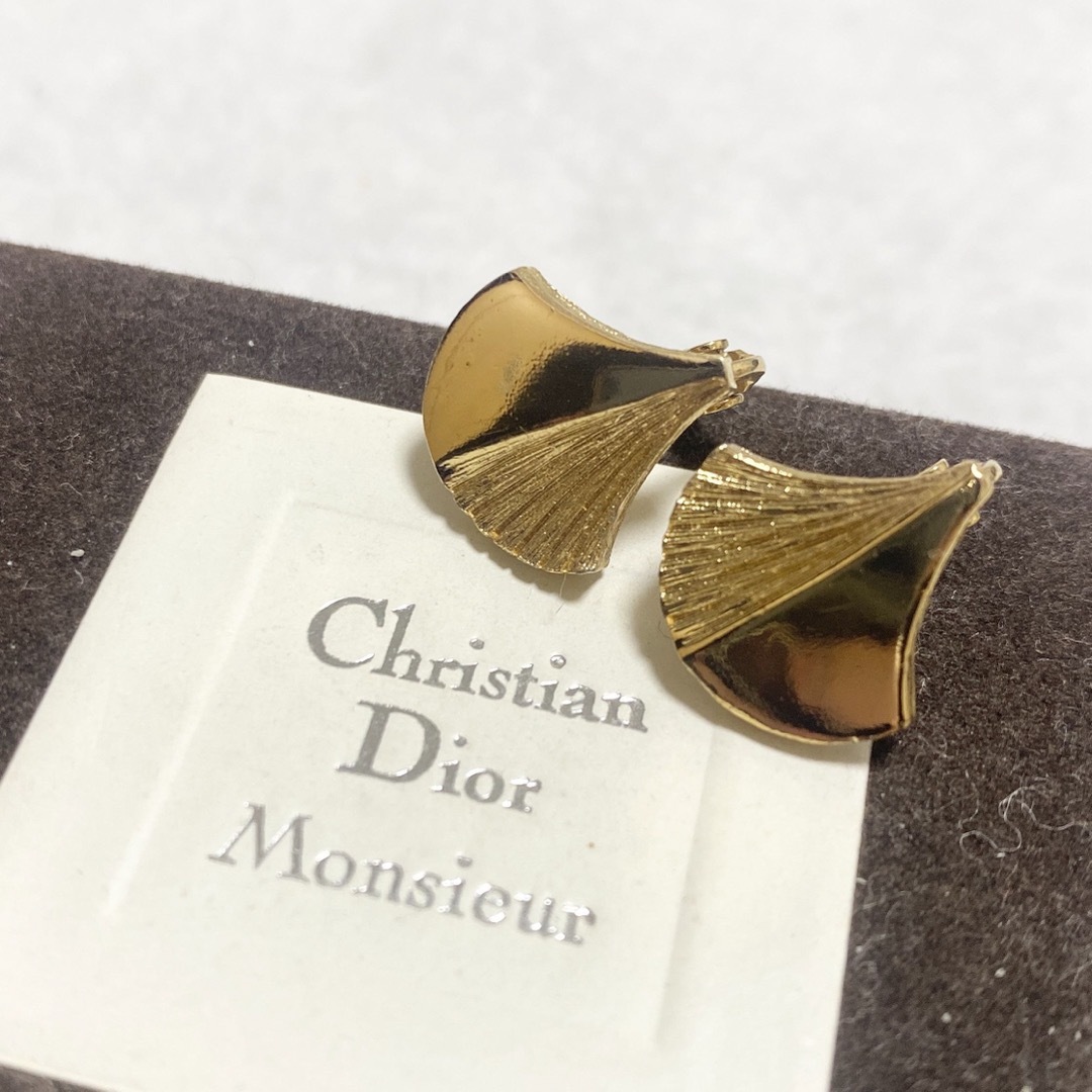 Christian Dior(クリスチャンディオール)のChristian Dior vintage 銀杏イヤリング レディースのアクセサリー(イヤリング)の商品写真