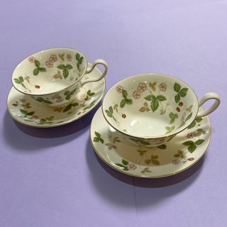 ウェッジウッド(WEDGWOOD)のウェッジウッド ワイルドストロベリー カップ＆ソーサー　2客セット(その他)