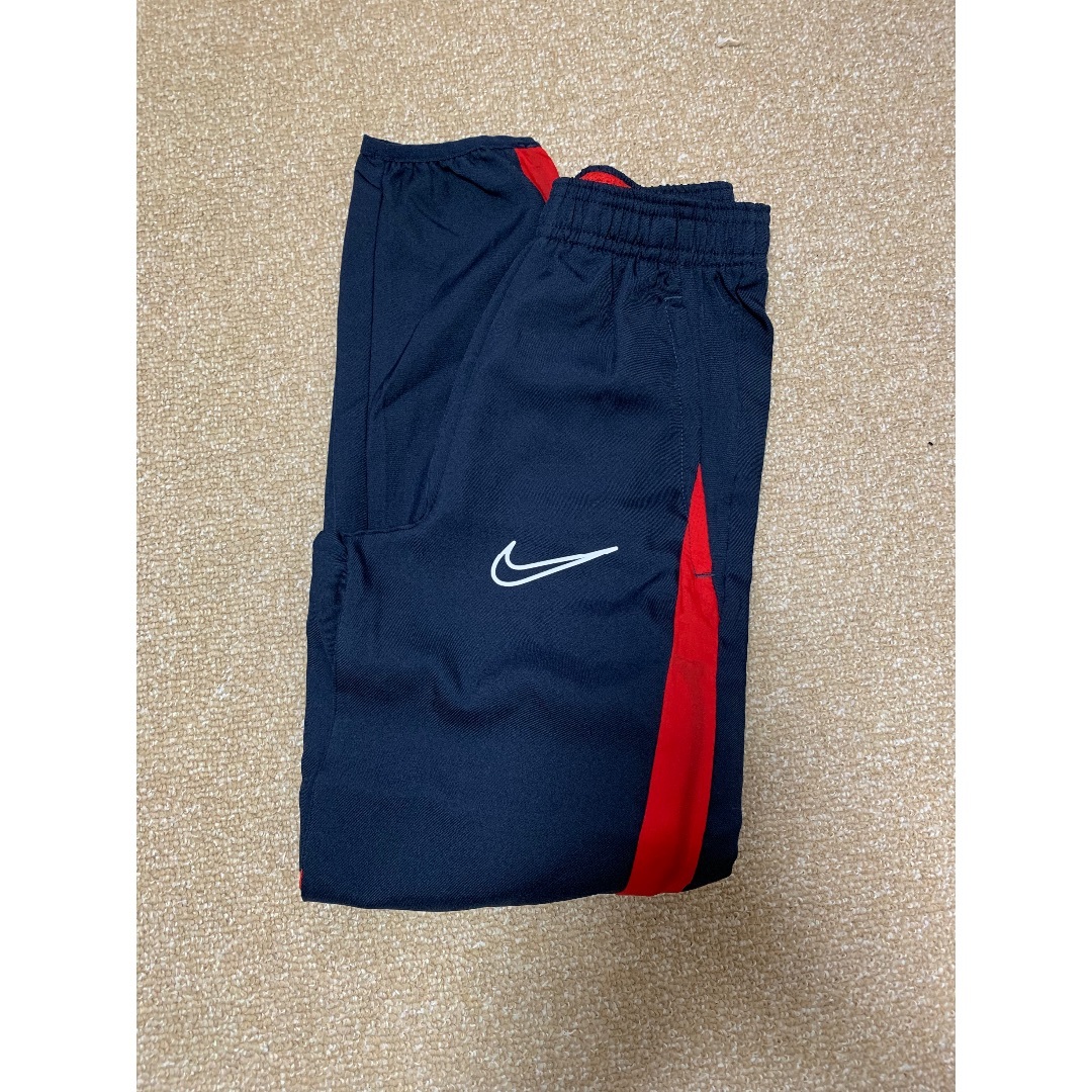 NIKE(ナイキ)のNIKE DRI FIT サイズXS ◎お値下げ不可 キッズ/ベビー/マタニティのキッズ服男の子用(90cm~)(パンツ/スパッツ)の商品写真