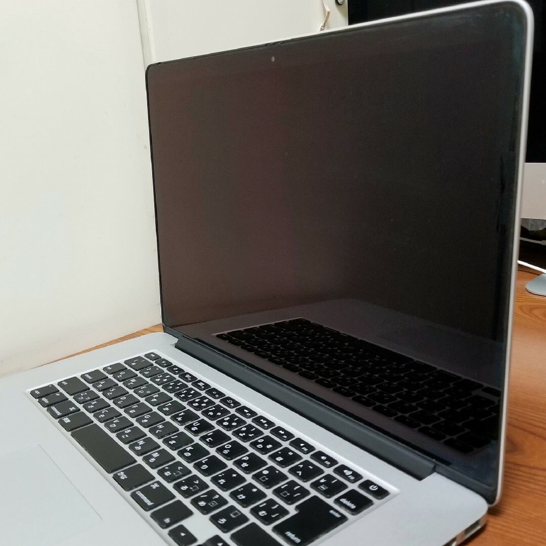 Apple - Macbook Pro 15インチ Retina i7/16G/SSD256GBの通販 by