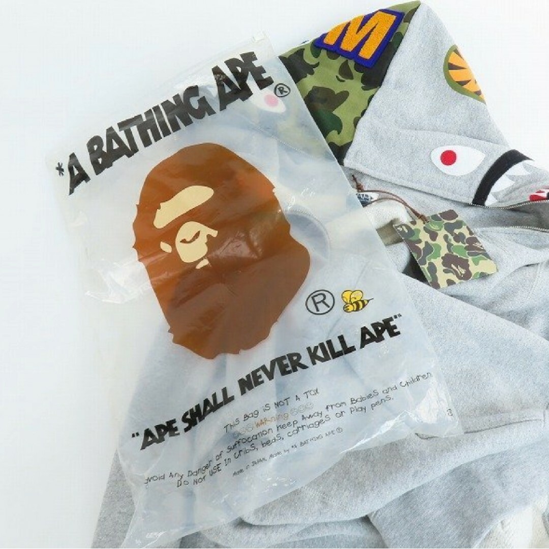 A BATHING APE(アベイシングエイプ)のアベイシングエイプ シャークパーカー初期モデル メンズのトップス(パーカー)の商品写真