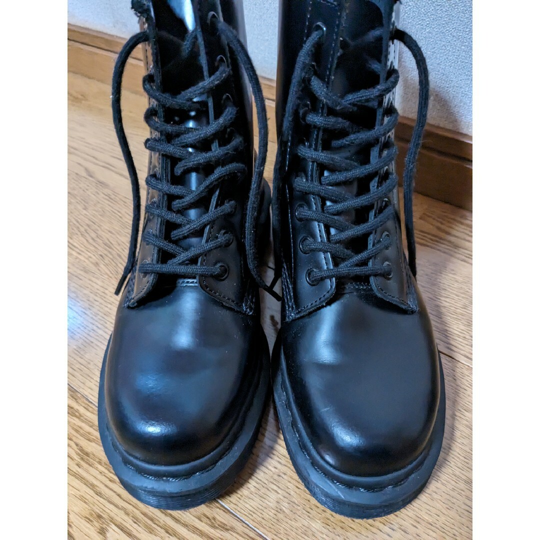 Dr.Martens(ドクターマーチン)のドクターマーチン　1460MONO レディースの靴/シューズ(ブーツ)の商品写真