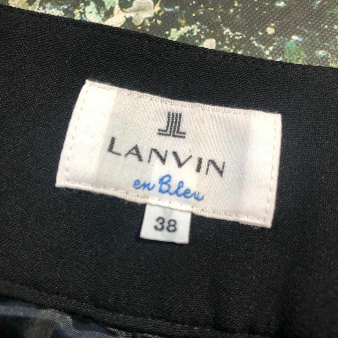 LANVIN en Bleu(ランバンオンブルー)の【美品】ランバンオンブルー-LANVIN en Bleu-ショートパンツ レディースのパンツ(ショートパンツ)の商品写真