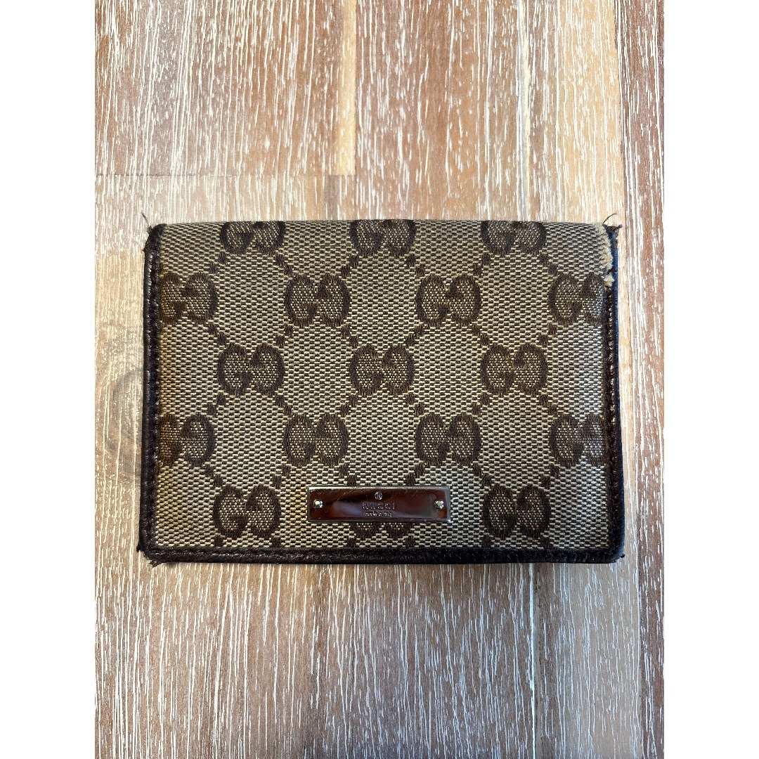 Gucci(グッチ)のGucci カードケース 定期入れ レディースのファッション小物(名刺入れ/定期入れ)の商品写真