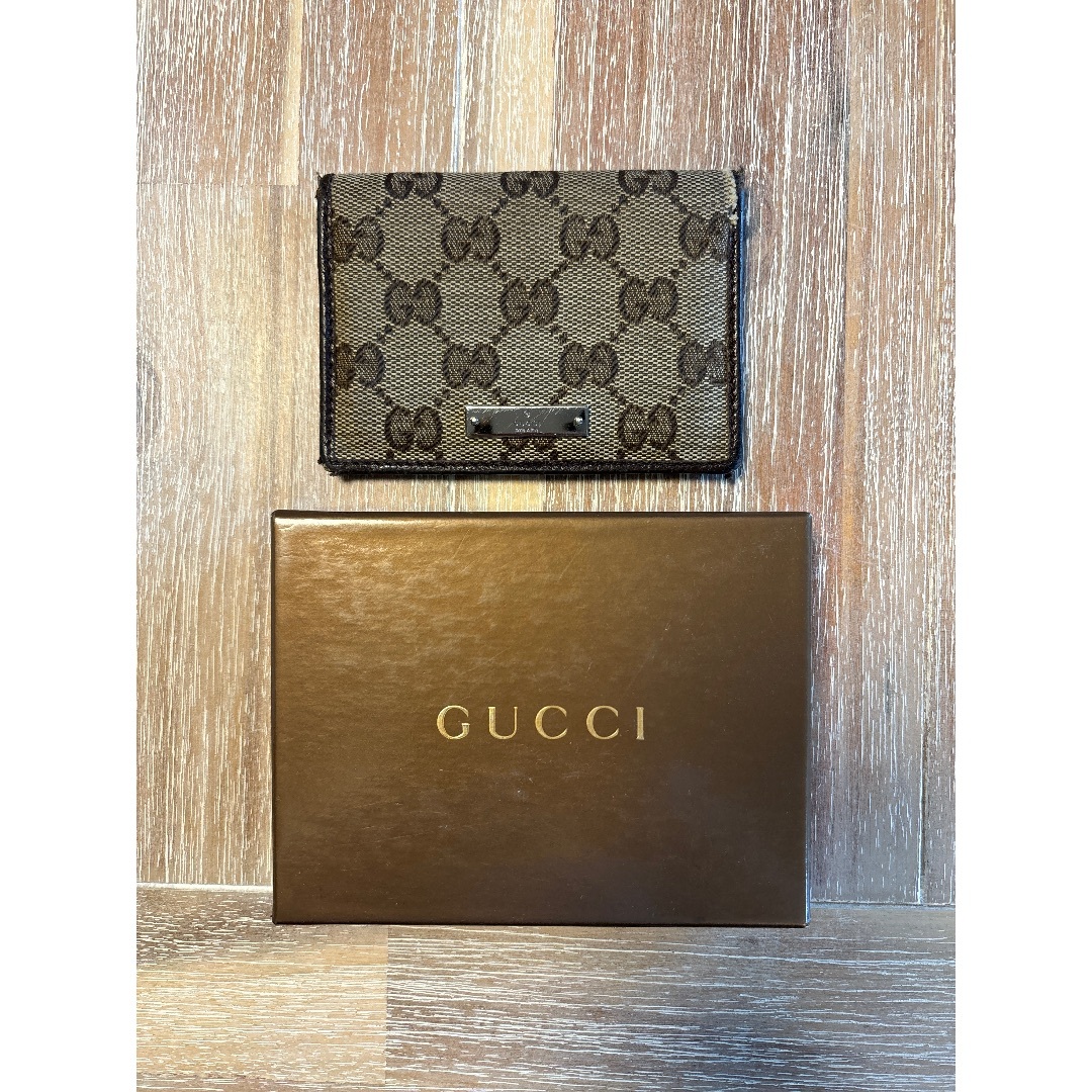 Gucci(グッチ)のGucci カードケース 定期入れ レディースのファッション小物(名刺入れ/定期入れ)の商品写真