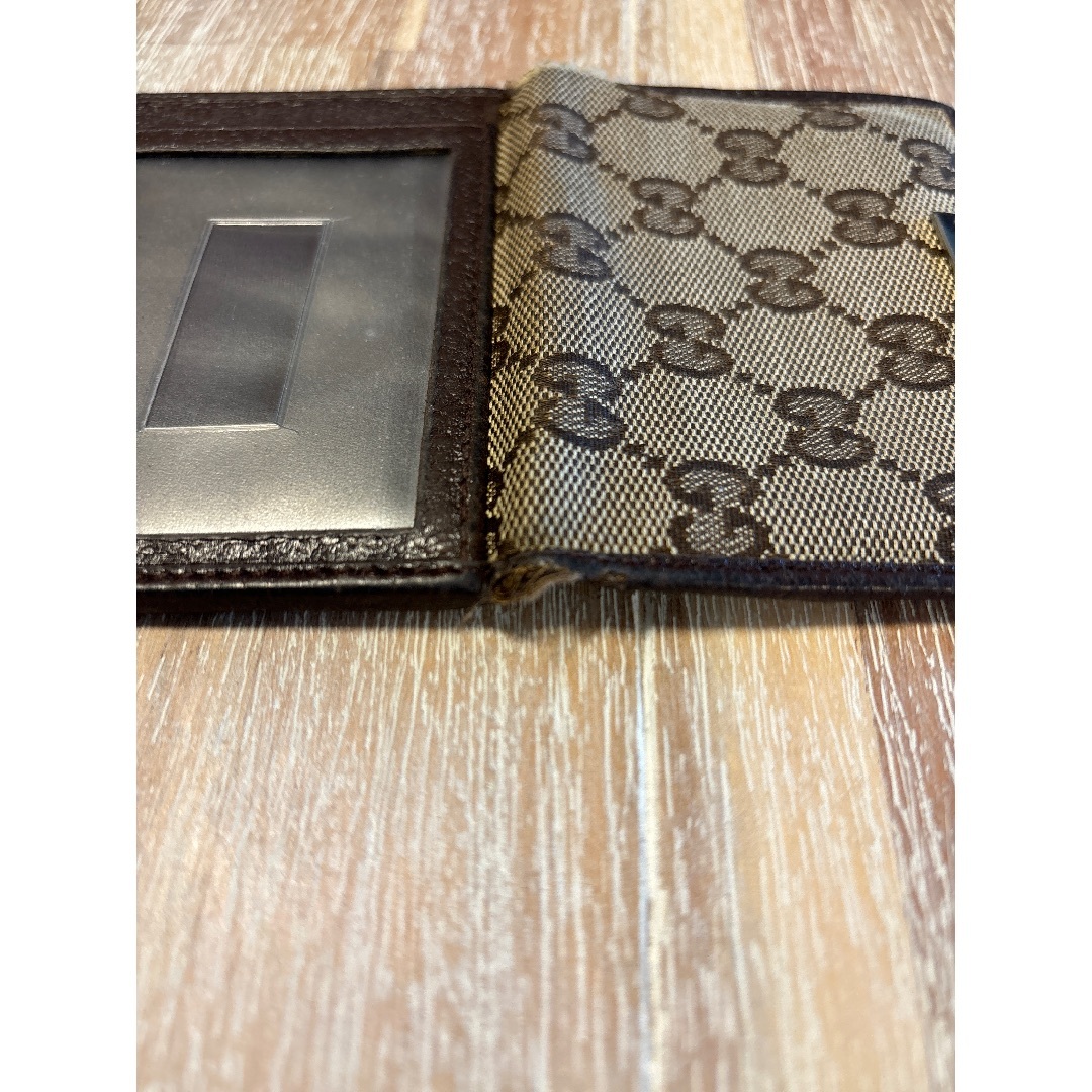 Gucci(グッチ)のGucci カードケース 定期入れ レディースのファッション小物(名刺入れ/定期入れ)の商品写真