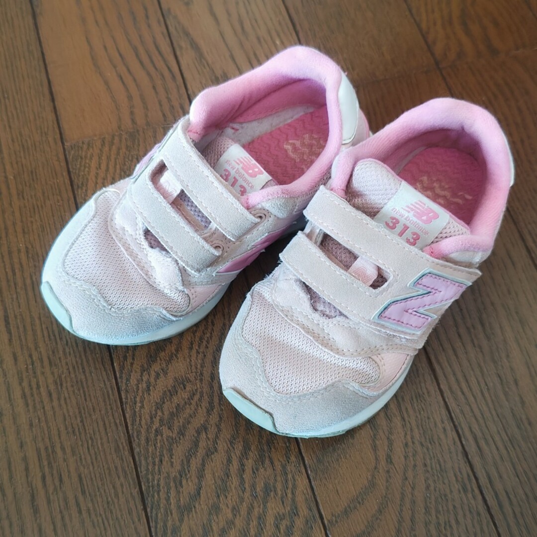 New Balance(ニューバランス)のNew Balance　ピンク キッズ/ベビー/マタニティのキッズ靴/シューズ(15cm~)(スニーカー)の商品写真