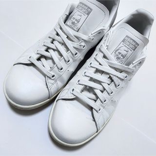 スタンスミス(STANSMITH（adidas）)のスタンスミス【adidas】グレー / 24cm/プライムグリーン(スニーカー)