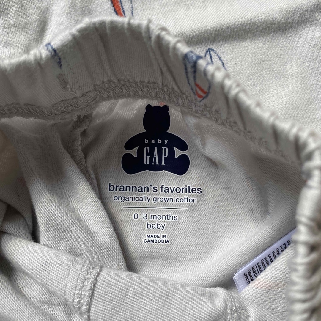 GAP(ギャップ)のGAP ベビー　セットアップ キッズ/ベビー/マタニティのベビー服(~85cm)(ロンパース)の商品写真