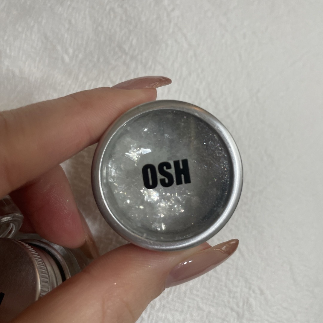 OSH  ミラーパウダー　うる艶ミラーパウダー　 コスメ/美容のネイル(ネイル用品)の商品写真