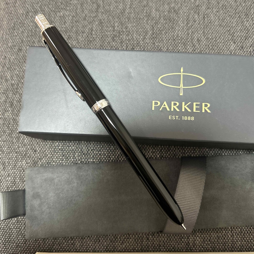 Parker(パーカー)のPARKER ソネットマルチファンクション ボールペン インテリア/住まい/日用品の文房具(ペン/マーカー)の商品写真