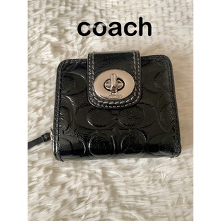 コーチ(COACH)のコーチ　シグネチャー　２つ折り財布　ターンロック　ブラック　エナメル(財布)