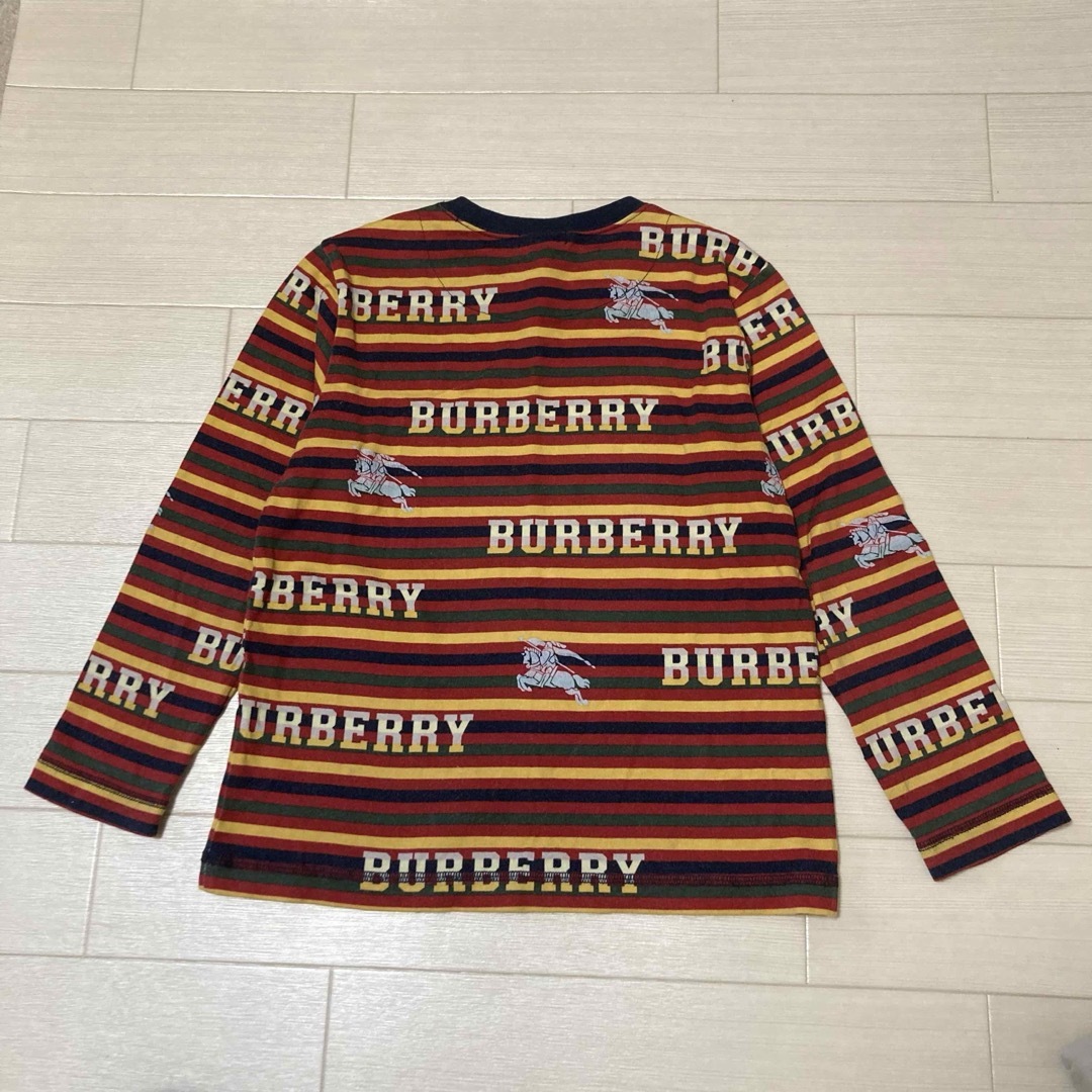 BURBERRY(バーバリー)のバーバリー　ロンT 長袖　総柄　130 かっこいい　綿　綿100 ボーダー キッズ/ベビー/マタニティのキッズ服男の子用(90cm~)(Tシャツ/カットソー)の商品写真