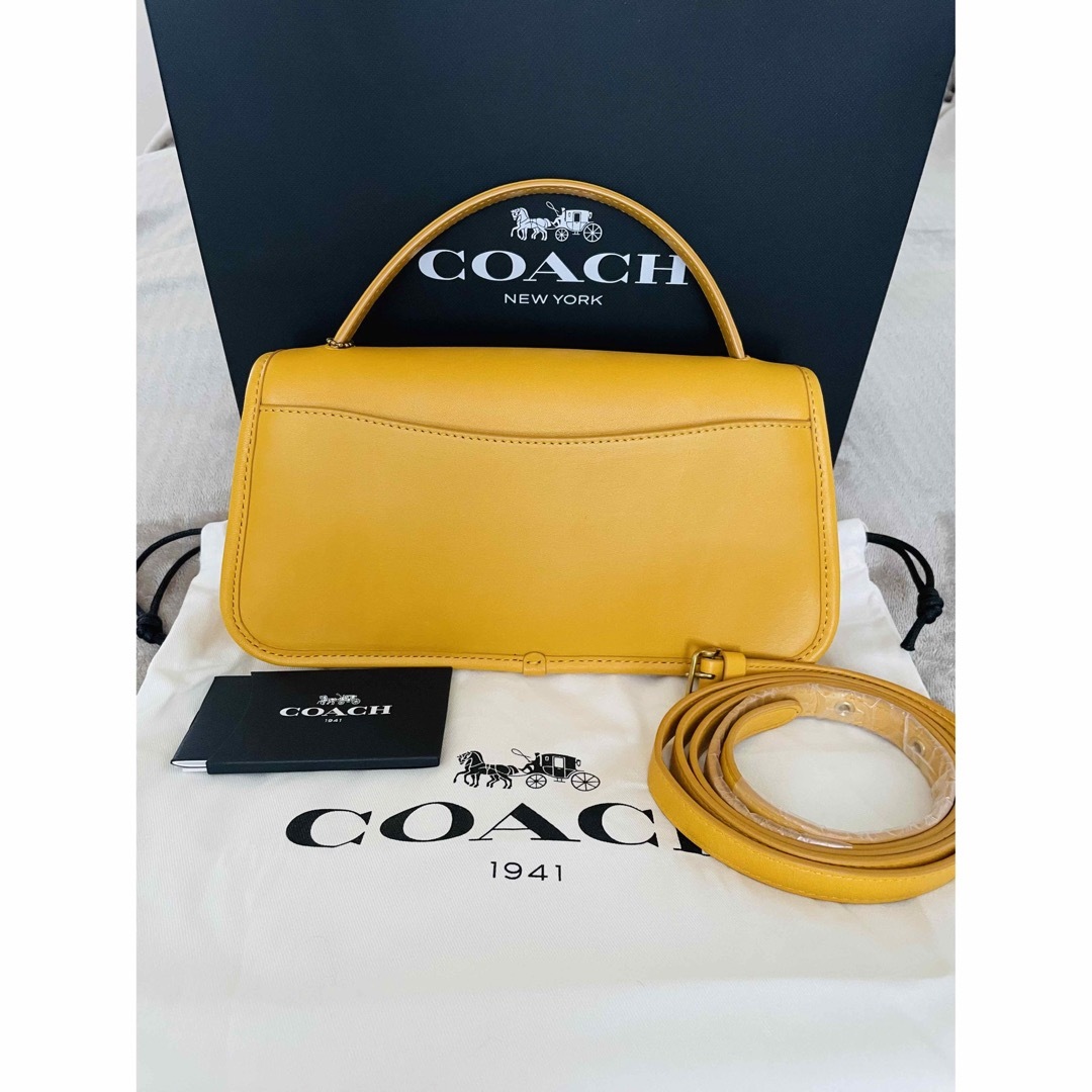 COACH(コーチ)の【COACH】ターンロッククラッチバッグ【新品未使用】 レディースのバッグ(クラッチバッグ)の商品写真