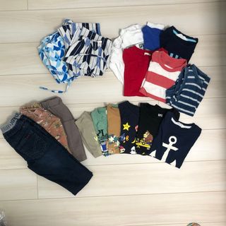 ユニクロ(UNIQLO)の男の子　夏物　120サイズ　まとめ(Tシャツ/カットソー)