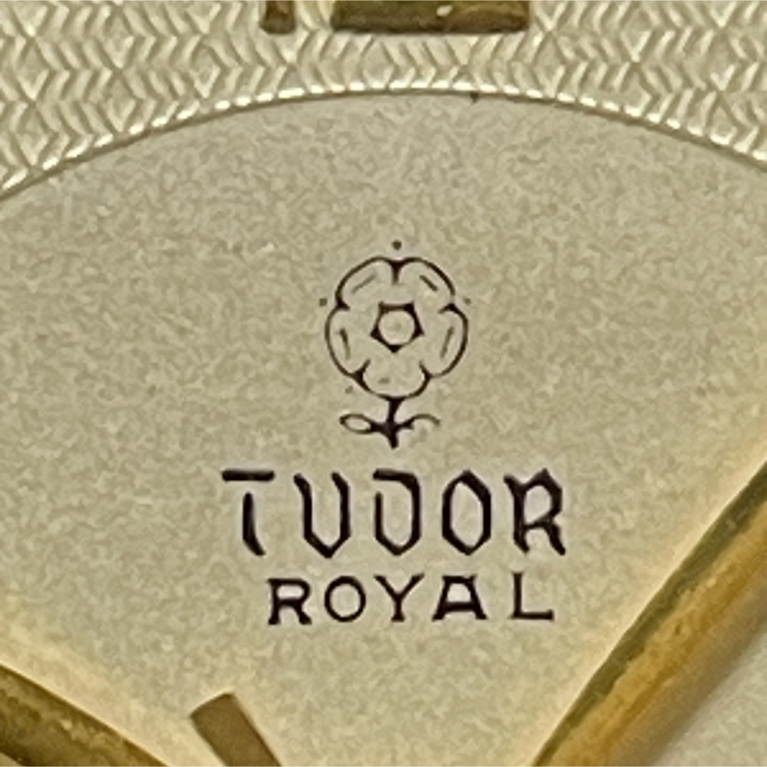 Tudor(チュードル)の【超美品】TUDOR ROYAL 小薔薇 コバラ 手巻 チュードル チューダー メンズの時計(腕時計(アナログ))の商品写真