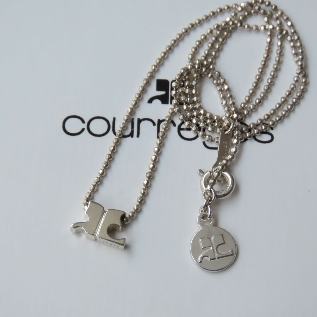 Courreges(クレージュ)のクレージュ　シルバー950 ネックレス　silver 925 ロゴ レディースのアクセサリー(ネックレス)の商品写真