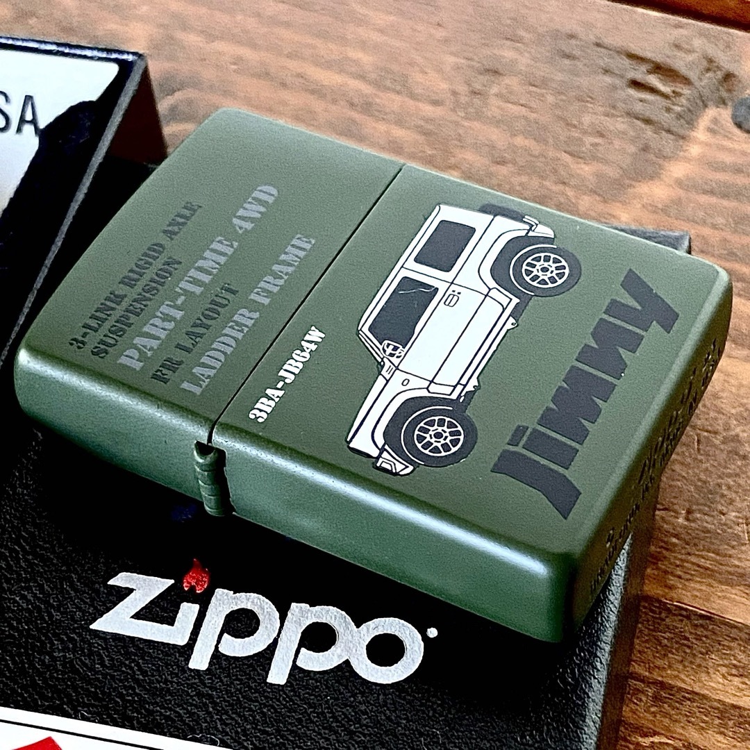 ZIPPO(ジッポー)の新品 Zippo ジムニー JB64W マットグリーン ジッポー メンズのファッション小物(タバコグッズ)の商品写真