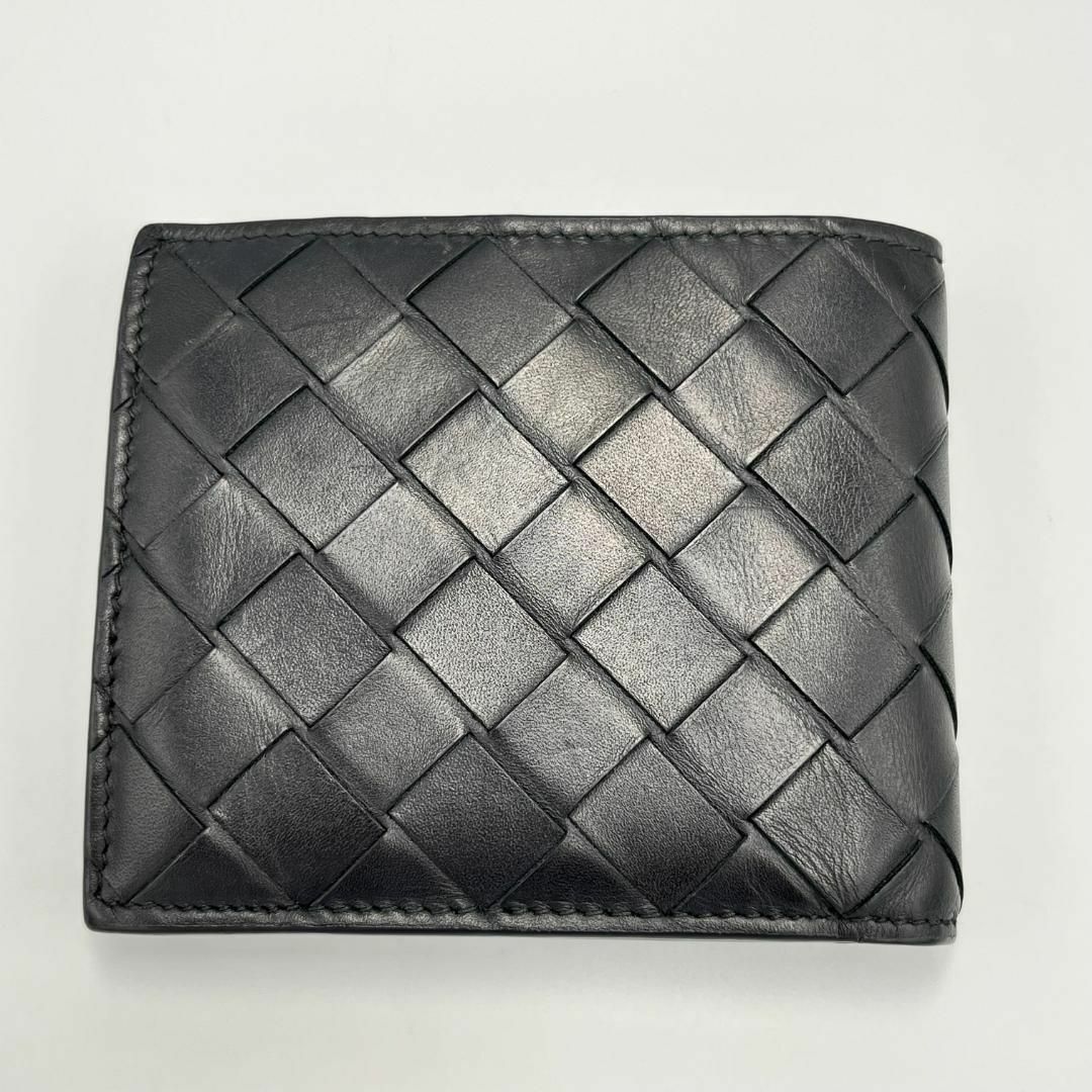 Bottega Veneta(ボッテガヴェネタ)のBOTTEGA VENETA マキシ コインパース付き二つ折りウォレット 黒 メンズのファッション小物(折り財布)の商品写真