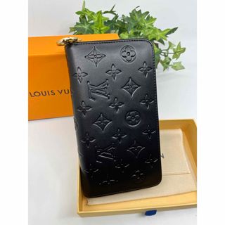 ルイヴィトン(LOUIS VUITTON)の【極美品】LOUIS VUITTON モノグラム ラウンドファスナー ウォレット(財布)