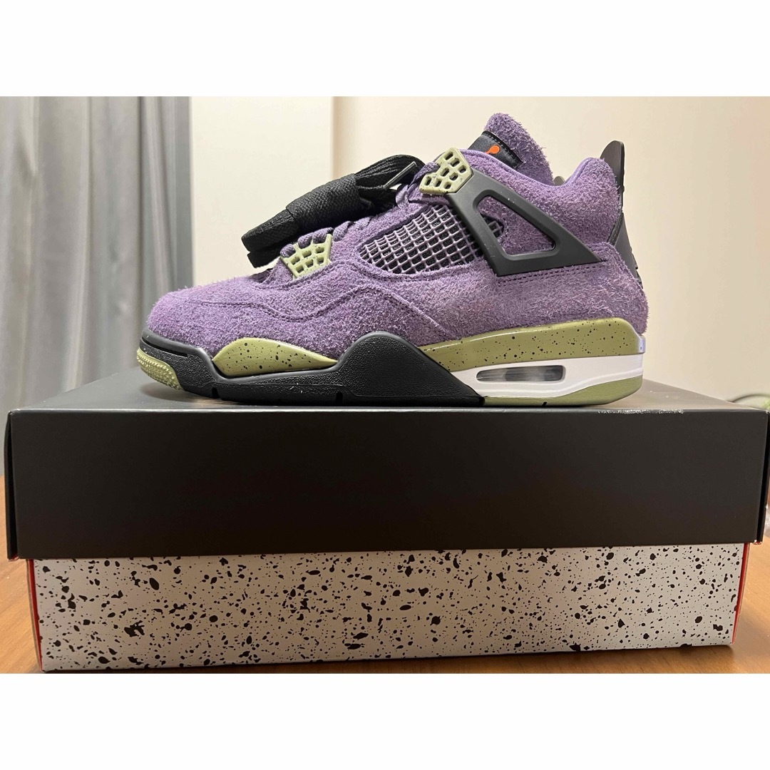 Jordan Brand（NIKE）(ジョーダン)のNike WMNS Air Jordan 4 Canyon Purple メンズの靴/シューズ(スニーカー)の商品写真