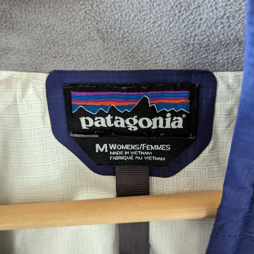 patagonia(パタゴニア)のパタゴニア　ナイロンジャケット（women's M） レディースのジャケット/アウター(ナイロンジャケット)の商品写真