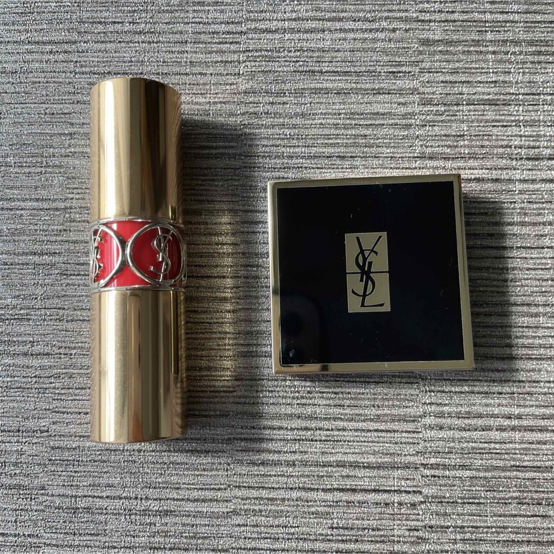 Yves Saint Laurent Beaute(イヴサンローランボーテ)のイヴサンローラン 大人気口紅リップ&アイシャドウ 2点セット コスメ/美容のベースメイク/化粧品(口紅)の商品写真