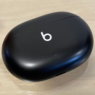 ビーツバイドクタードレ(Beats by Dr Dre)の★良品★Beats Studio Buds ブラック 充電ケースのみ／B248(ヘッドフォン/イヤフォン)