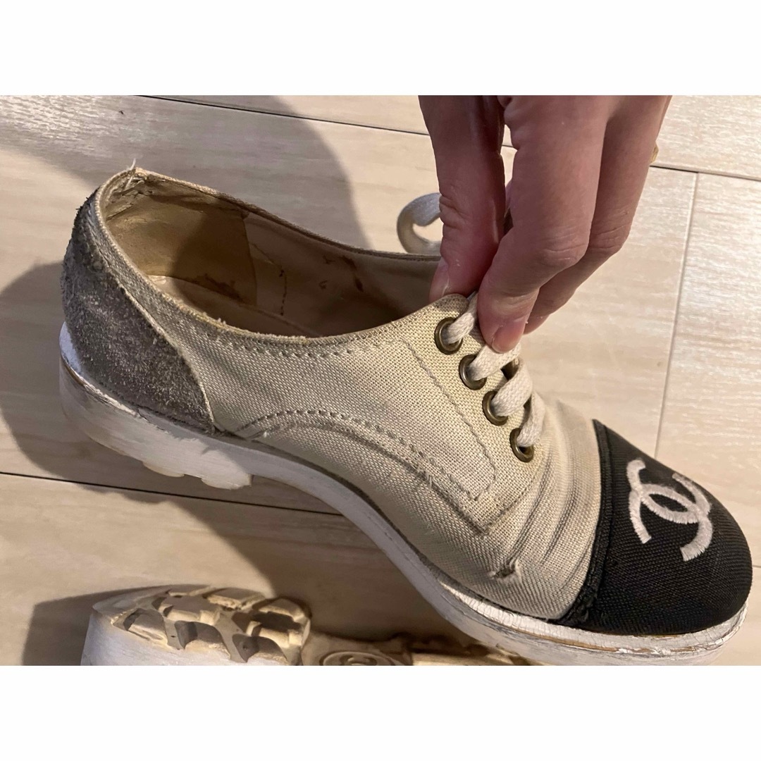 CHANEL(シャネル)のCHANEL スニーカー レディースの靴/シューズ(スニーカー)の商品写真