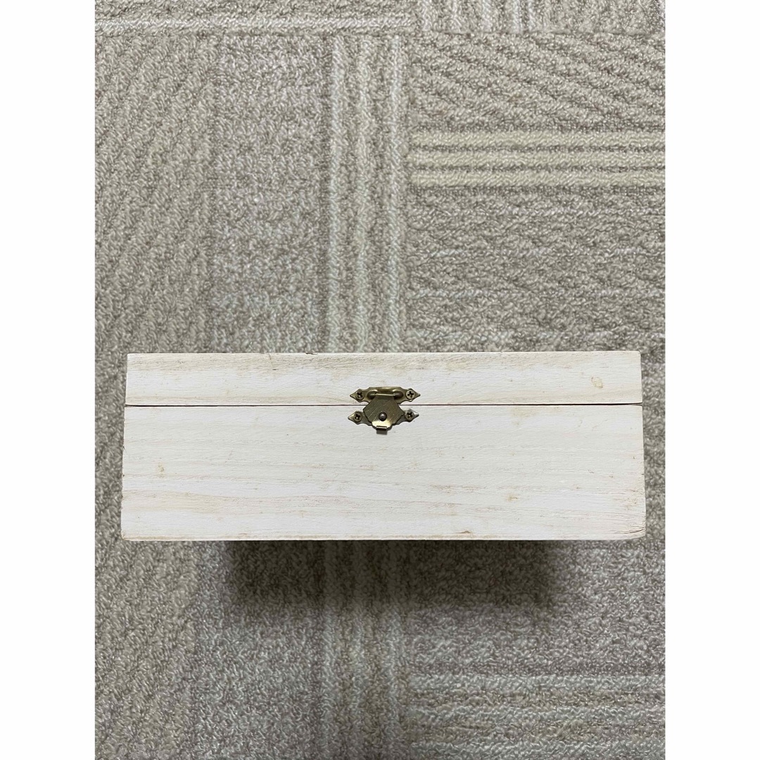 木製の仕切り付ボックス コレクションボックス アクセサリーケース インテリア/住まい/日用品の収納家具(ケース/ボックス)の商品写真