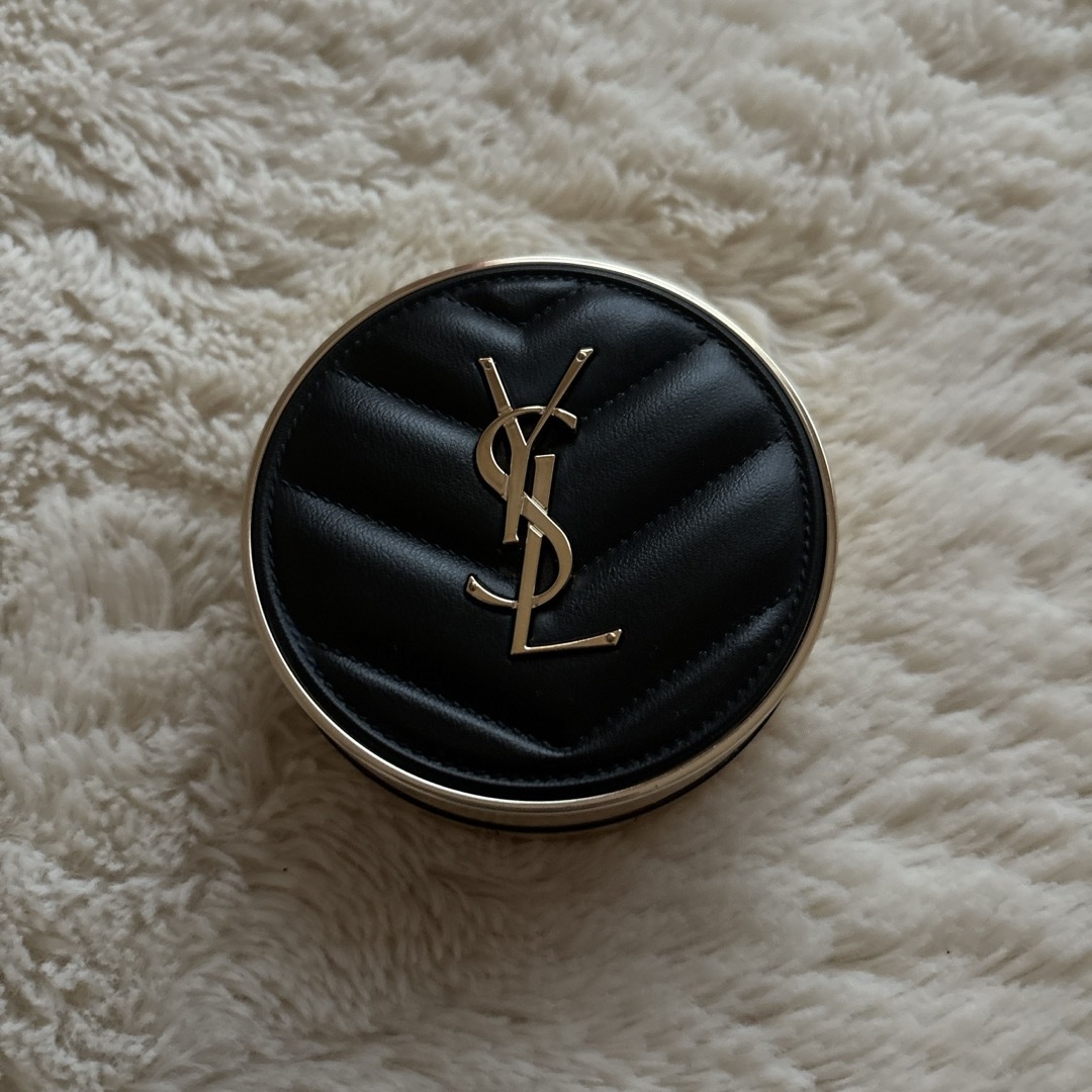 Yves Saint Laurent(イヴサンローラン)のイヴサンローラン　クッションファンデーションケース コスメ/美容のメイク道具/ケアグッズ(ボトル・ケース・携帯小物)の商品写真