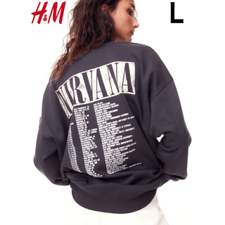 H&M - 新品 H&M × ニルヴァーナ NIRVANA ニコちゃんロゴ スウェット L