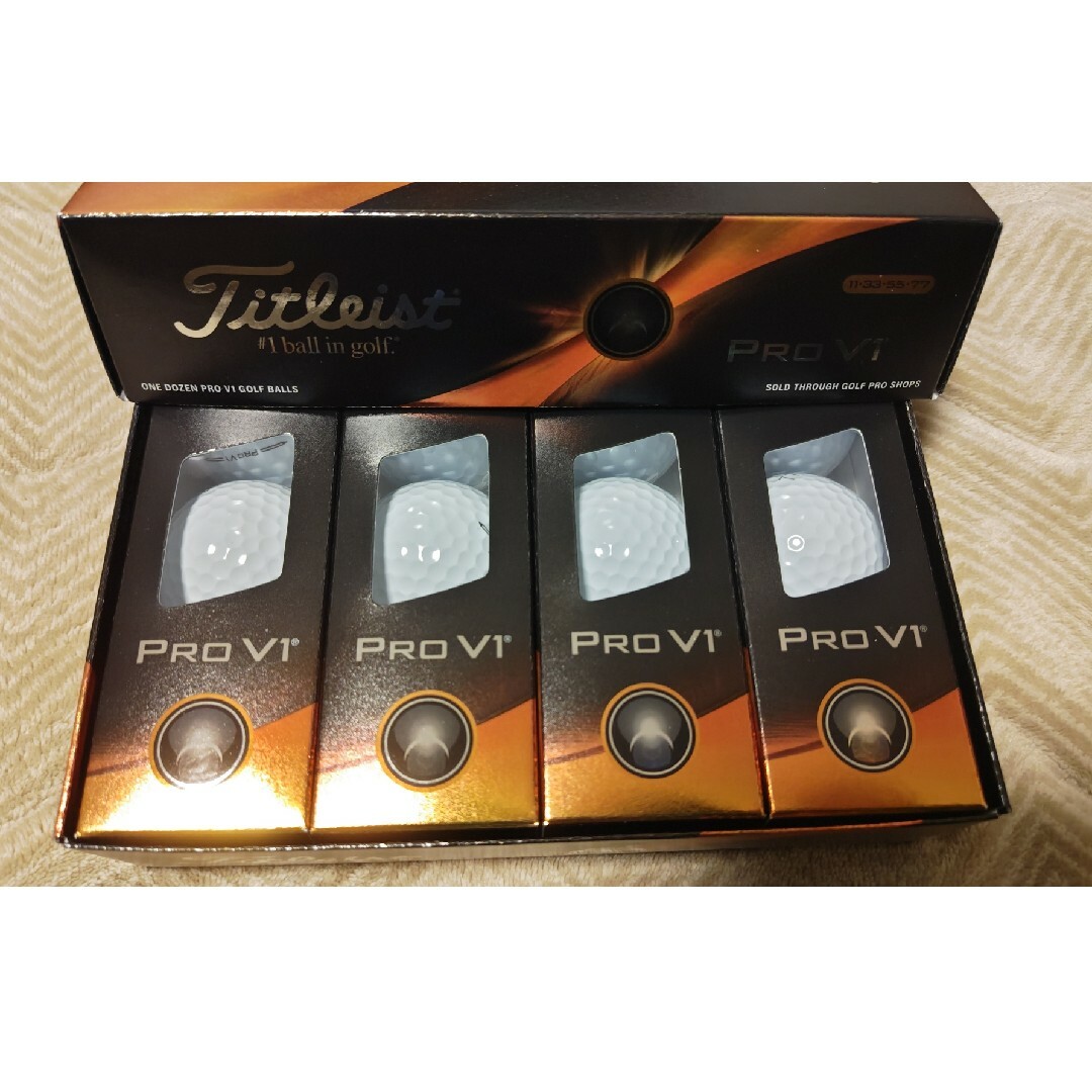 Titleist(タイトリスト)のタイトリスト ProV1 ダブルナンバー 1ダース スポーツ/アウトドアのゴルフ(その他)の商品写真