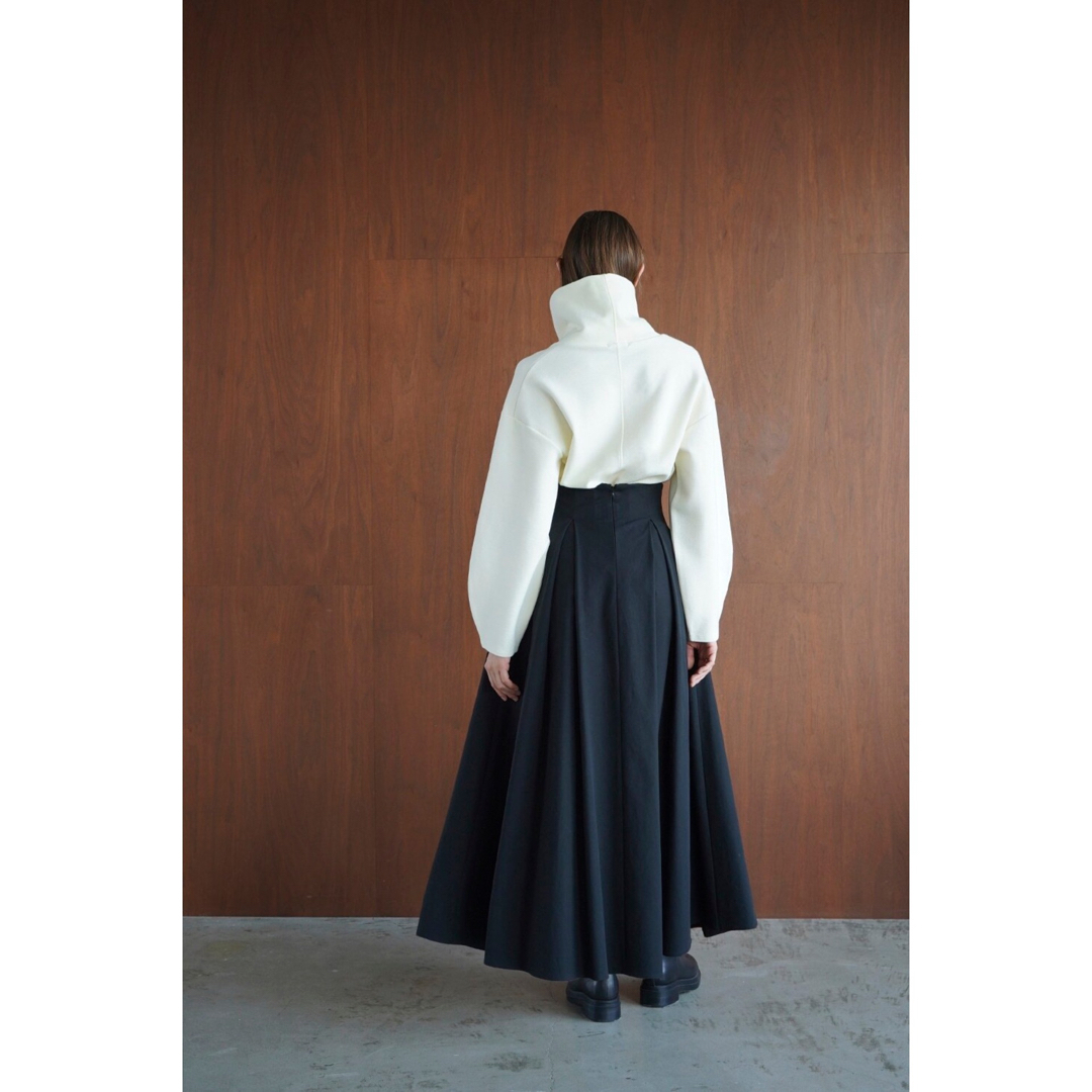CLANE(クラネ)のハイウエストボリュームマキシスカート　春　SS  ブラック　完売　人気 レディースのスカート(ロングスカート)の商品写真