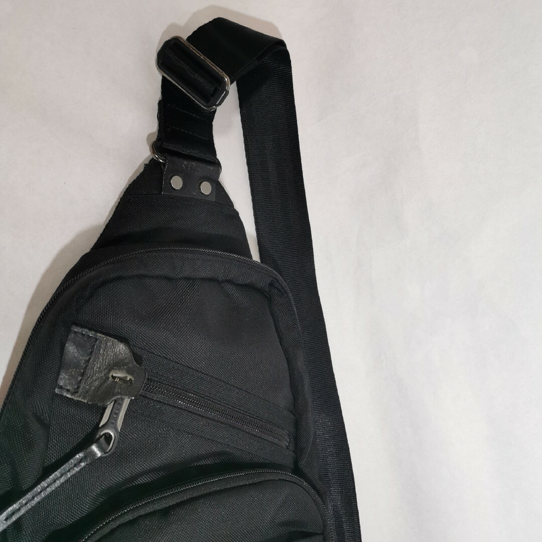 ACE GENE(エースジーン)のエースジーン ボディバッグ ワンショルダーリュック ブラック USED美品 メンズのバッグ(ボディーバッグ)の商品写真