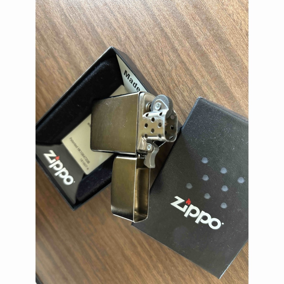 ZIPPO(ジッポー)のZ iＰＰＯ ライター 《未使用》 メンズのファッション小物(タバコグッズ)の商品写真